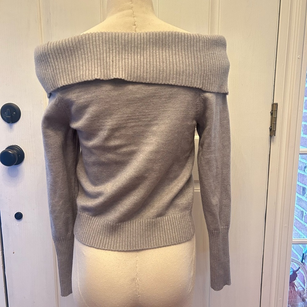 Off-Shoulder Gray Sweater - Picture 2 of 4